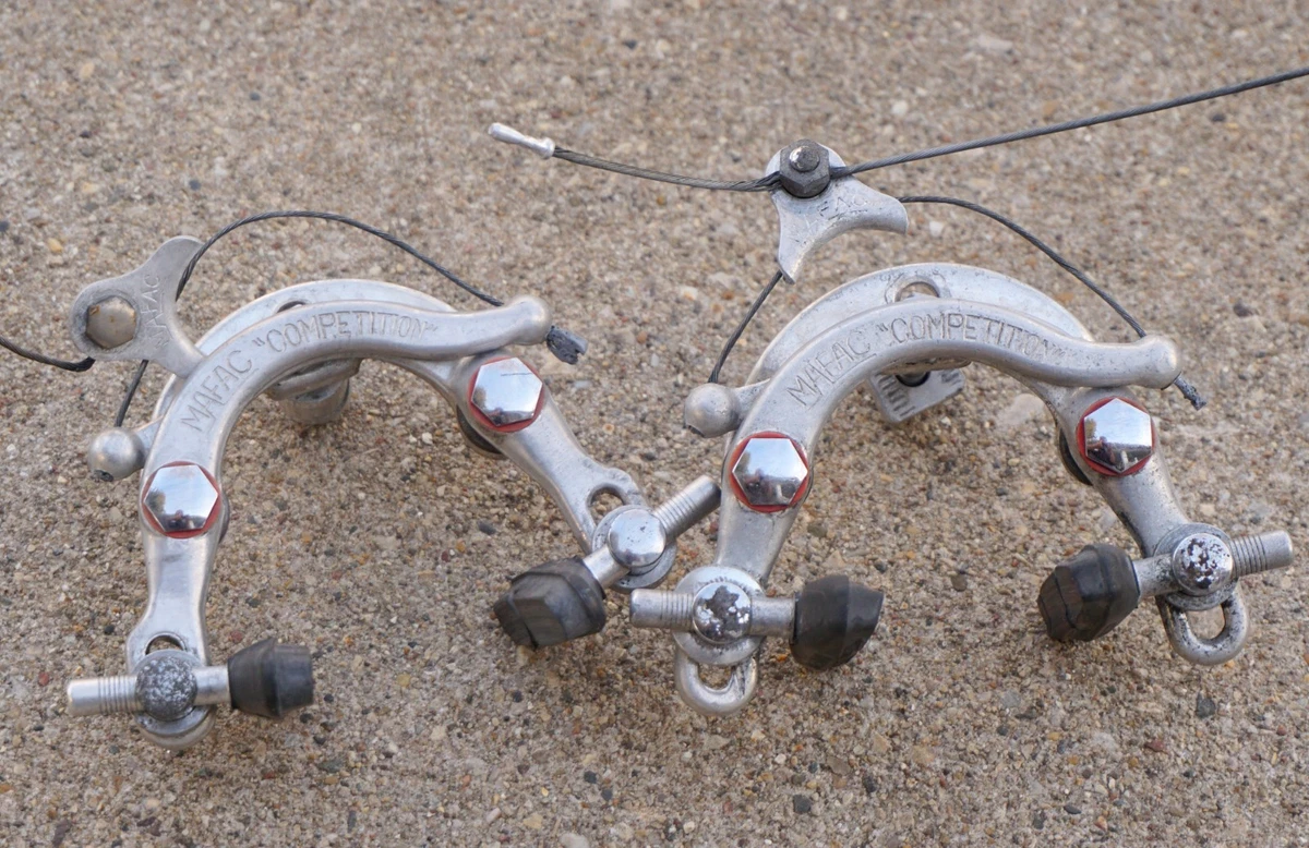 Étrier De Frein Vélo Ancien Peugeot - Vintage - Pour Pièces (manque Visserie)