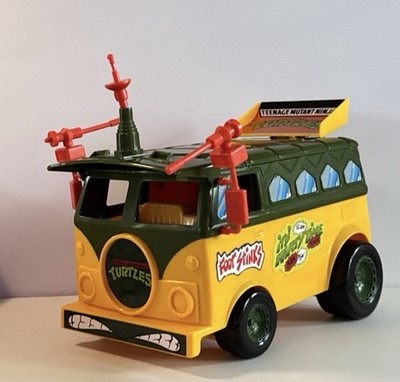PARTY WAGON TMNT VINTAGE VEHICLE 2013 Complete