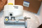 NEW OEM  Ram 2500 3500 2012-2018 Mopar 68144664AB Upper Brake Master Cylinder