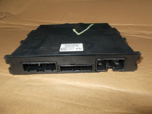 2019 TOYOTA HILUX 3.0 DIESEL ENGINE STOP START COMPUTER MODULE ECU 89260-0K170 - Picture 5 of 5