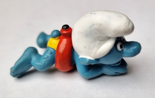 SCHTROUMPF MÉDECIN SUR socle meilleure santé schleich Peyo vintage EUR