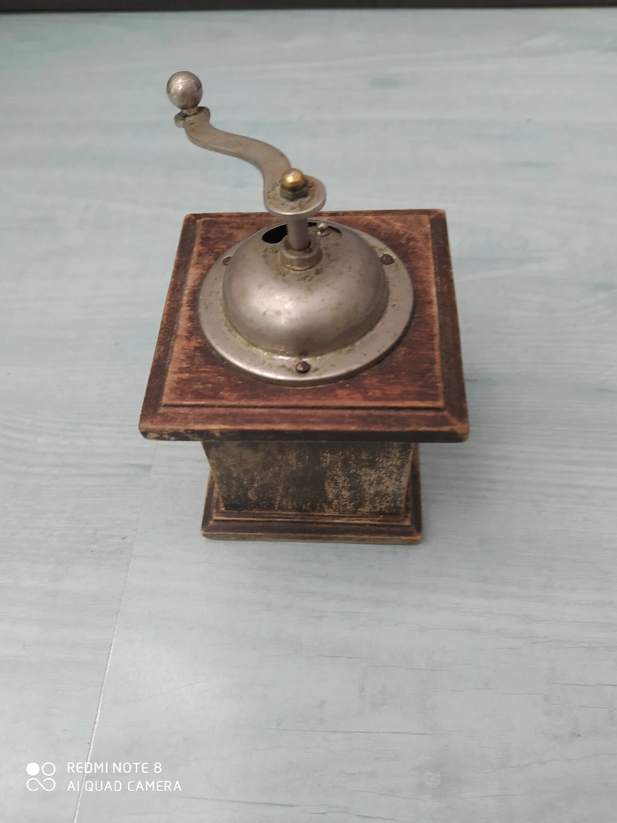 VINTAGE OLD BLACK PEPPER & SPICES GRINDER