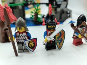 LEGO Castle: Royal Drawbridge (6078) 100% Complete + Instructions - NO Box