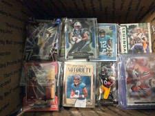 Mixed Year Medium Flate Rate Football Cards  Rookies Inserts Parallels and More