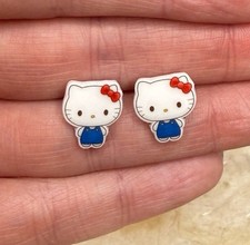 Hello Kitty Stud White Plastic Earring with Metal Pushback for Pierced Ears NWT