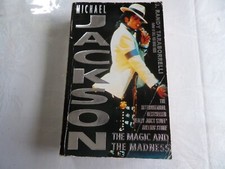 #1 BESTSELLER MICHAEL JACKSON The Magic and the madness Soft cover