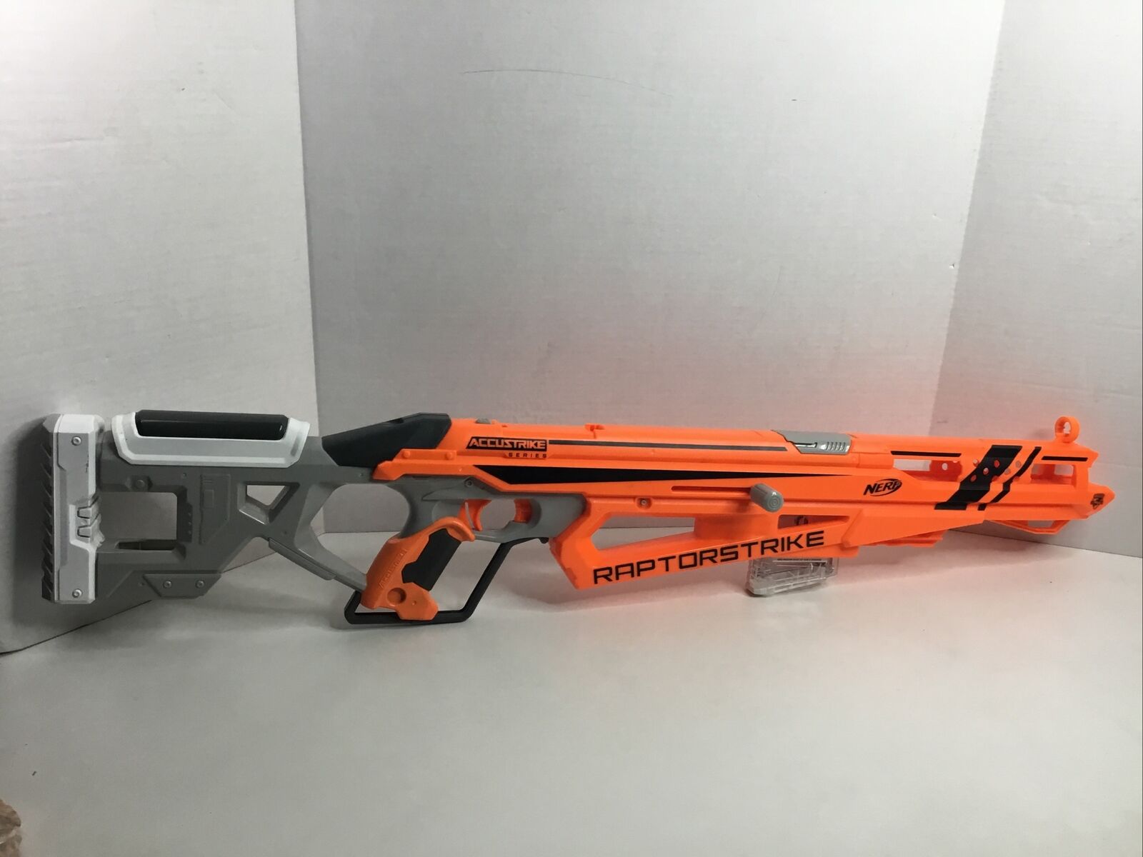 Lança Dardo Nerf Accustrike Raptorstrike - Hasbro em Promoção na