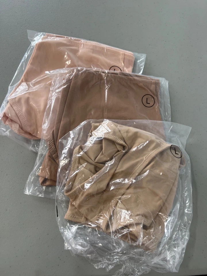 Paquete de 3 bragas Rhonda Shear con inserción de malla talla grande rosa Siena beige 565,11 Foto 4 de 4