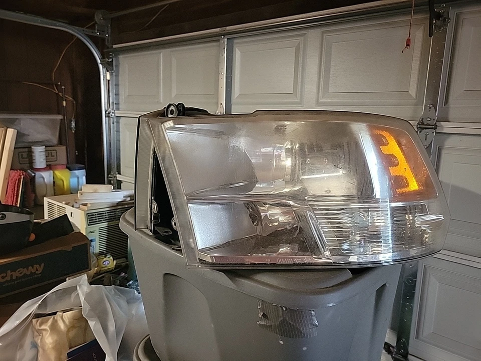 For 2009-2010 Dodge Ram 1500 Replacement Headlights Assembly Driver+Passenger - Image 2 of 2