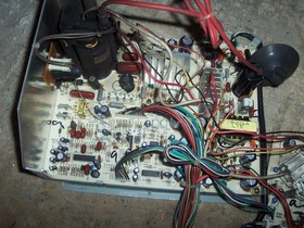 BALLY GAME MAKER MONITOR PCB WORKS PERFECT LOOK! TATUNG  MODEL VS 14428