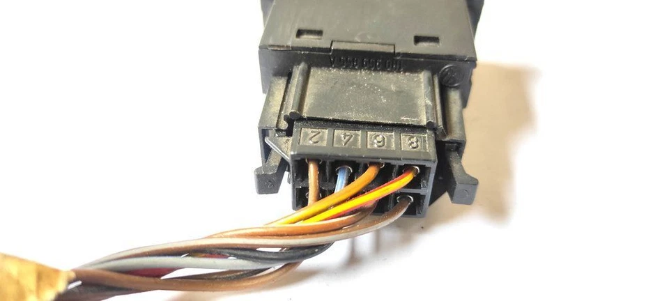 Volkswagen Golf III 1994 Otros interruptores / manijas / interruptor UST71770 Foto 2 de 4