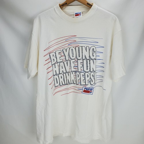 Camiseta Pepsi Be Young Have Fun Drink De Colección Años 90 Etiqueta Pepsi Hecha en EE. UU. OSFA - Imagen 2 de 4