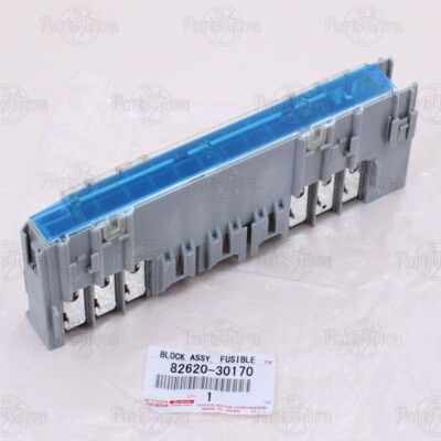 Genuine Toyota Lexus GS350 IS250 GS300 Fuse Relay Link Block Assembly 8262030170