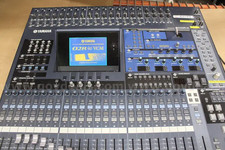 Yamaha 02R96 VCM Digital Mixing Console with ...
