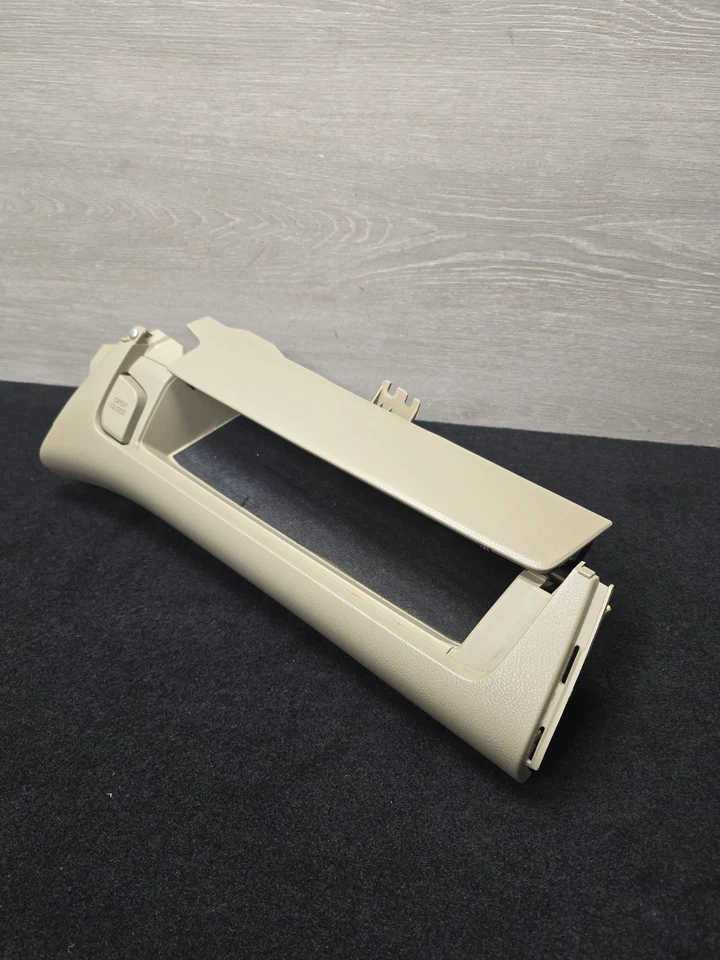 🐸 BOM 2006-2012 Toyota Rav4 caixa de luvas superior bege bronzeado compartimento de armazenamento fabricante de equipamento original - Imagem 2 de 4