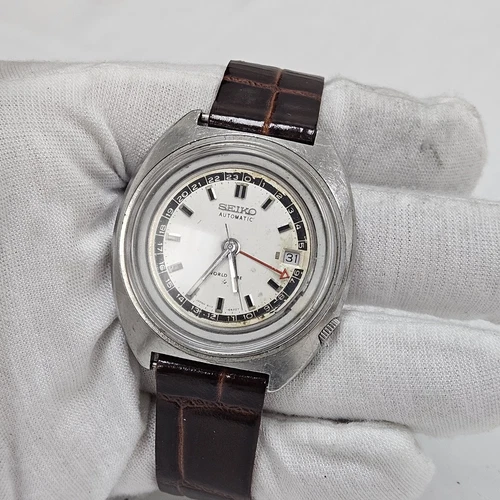 Vintage 1970 Scarce Seiko World Time 6117-6409 Mens Wrist Watch 17J Automatic