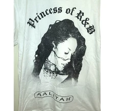 AAliyah Graphic T-shirt Women's Size Large