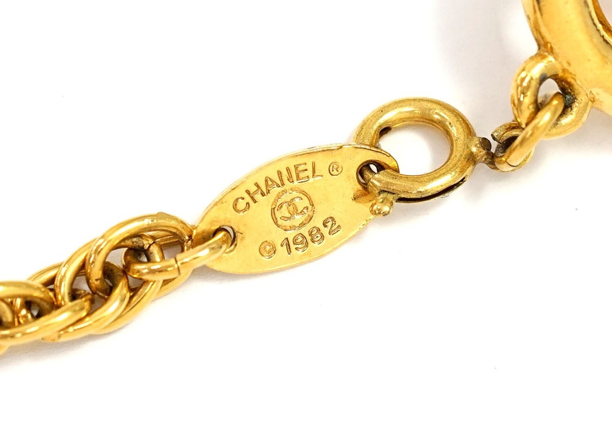 CHANEL CC Logos Round Coin Link Bracelet 8.6