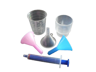  Mini Trichter Liquid Nachfülltrichter + 2 Meßbecher Spritze  Zubehör