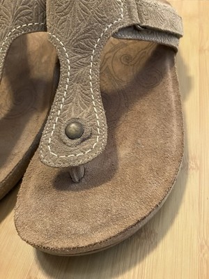 Taos Women s Beige Lucy Wedge Slip-On Embossed Suede Sandals US 11-11 1/2 EU 42