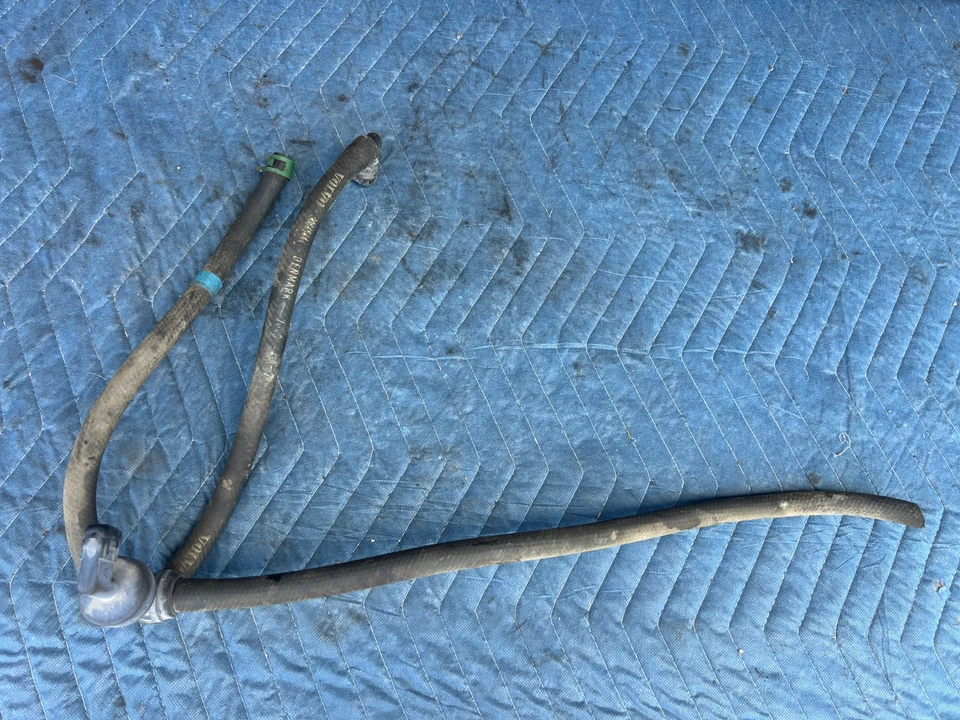 Tubo de manguera de vacío de refuerzo de freno Volvo S60R V70R 2005-2007 30645444 OEM #3021EM Foto 2 de 4