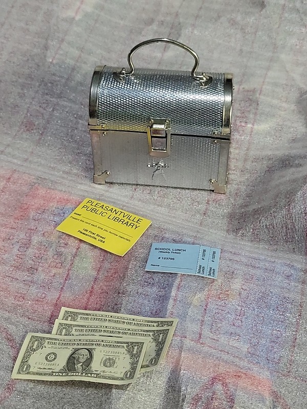 Pleasant Company American Girl Silver Metal School Lunchbox Case Library &lunch