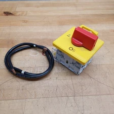 Trane UHEC-DCS1003 Disconnect Switch, 3 Pole, 600 Volts, 100 Amps, 56624-171