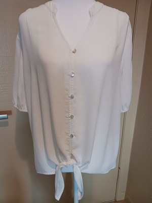 Chico's White Tie-front Top Elbow length sleeves Sz 1