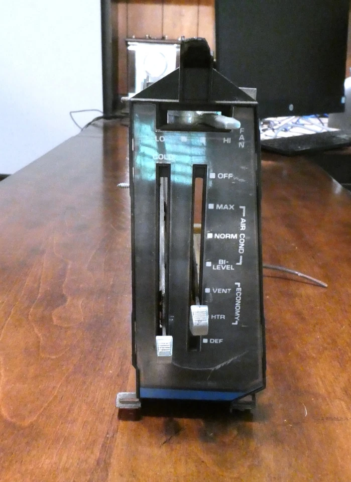 GM 1975 1977 CHEVROLET NOVA SKYLARK OMEGA VENTURA II AIRE ACONDICIONADO CONTROL DE CALEFACCIÓN Foto 2 de 4