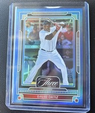 2025 Panini Three and Two - David Ortiz, David Ortiz #123 Navy Blue /25