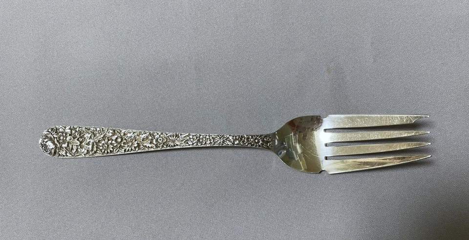 Antique KIRK REPOUSSE Sterling Silver 925/1000 Cold Meat Fork with Notch 9 1/4" - Image 3 of 4