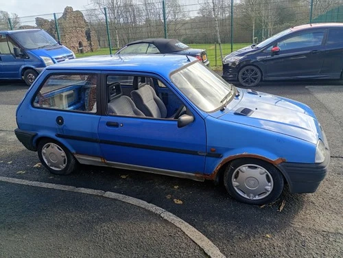 1993 Rover Metro 1118cc Petrol Manual 2 Door Hatchback Blue Project - Picture 1 of 8