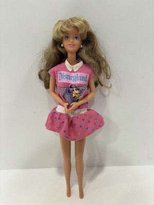 Barbie 7555 Heart Family Disneyland Disney Mom 1989 Mattel