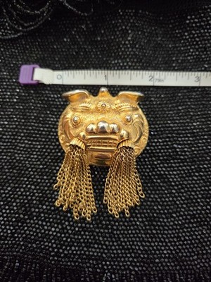 STUNNING VINTAGE JUDITH LEIBER 24K GOLD PLATED FOO DOG PENDANT BROOCH NO CRYSTAL