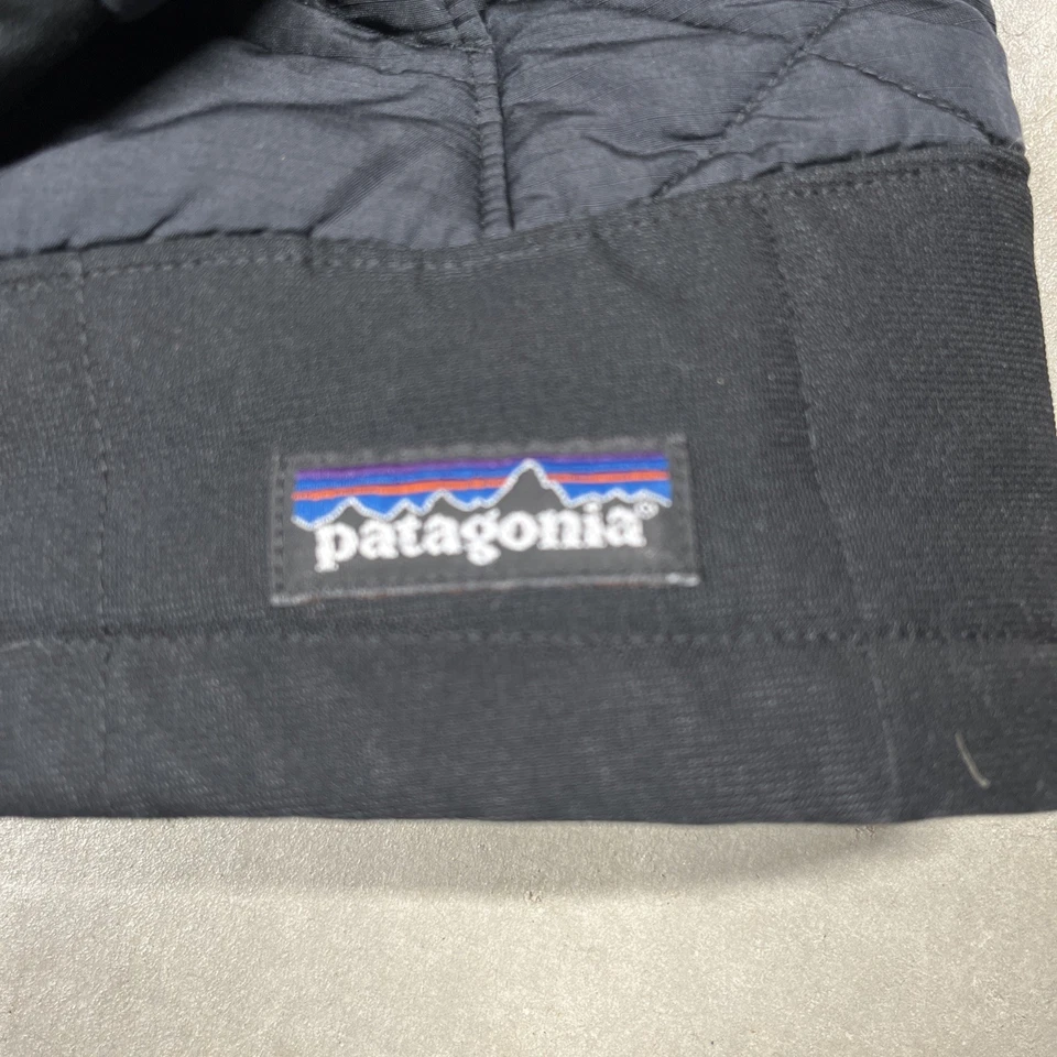 Chaqueta de esquí snowboard con capucha Patagonia Rubican Ride para mujer M negra aislada Foto 2 de 4