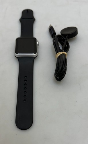 APPLE WATCH SERIES 1 1ST GEN 42MM GREY WITH STRAP WORKS PERFECT BARGAIN