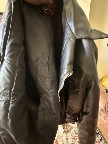 Vintage 70s Caribu By Briarcliff Distressed Vinyl Motorcycle Jacket Black 42-44 - Picture 8 of 18
