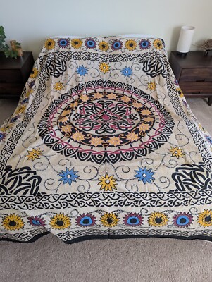Tapis / Nappe En Coton 100% Motif Celtic Knot Et Tournesol - 88x104 Pouces - Artisanat Indien