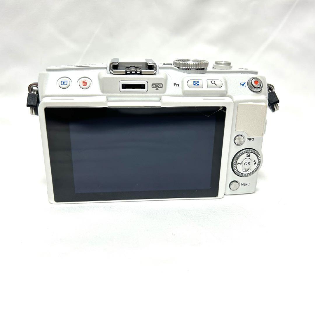 OLYMPUS Pen Lite E-PL6 ホワイト Amazon.com : Olympus Pen Lite E-PL6 Digital Camera Body Only
