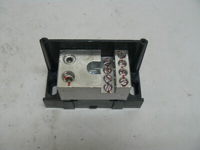 Ferraz Shawmut 67613 power distribution block adder (2)2/0-#14 X (8)#2-#14