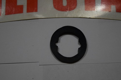 1970-1980 NUEVO STOCK ANTIGUO MAZDA OEM JUNTA DE BLOQUEO TRASERO 0259-58-662 - Imagen 2 de 3