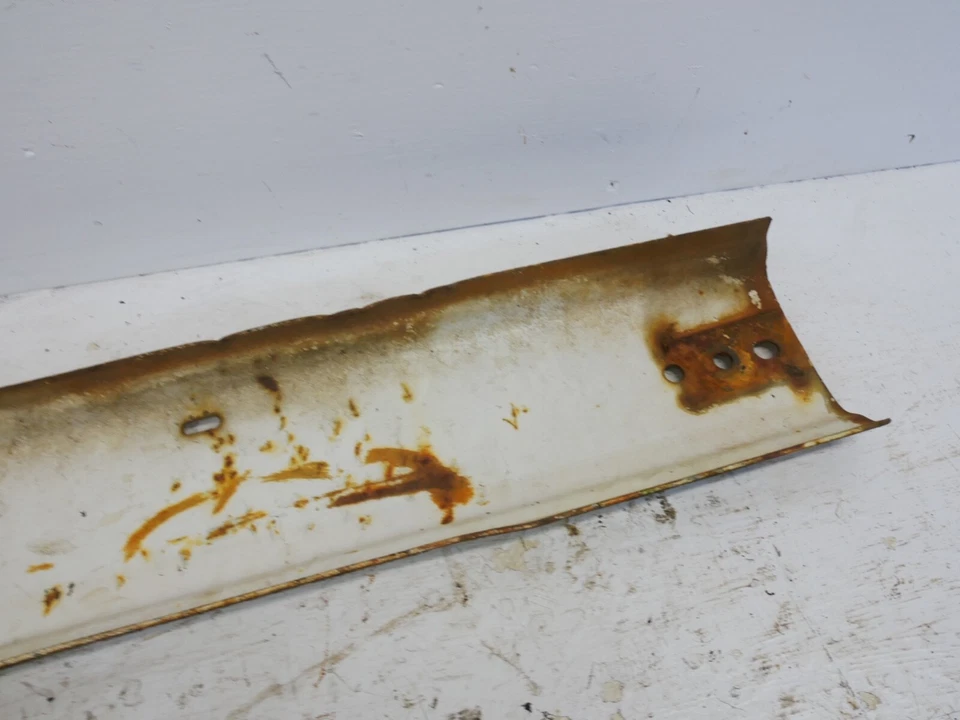 Parachoques delantero pista ancha pieza media Jeep Wagoneer Cherokee J10 J20 3 piezas Foto 3 de 4