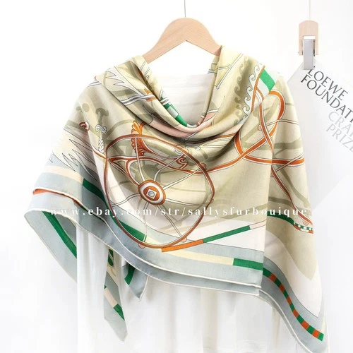 Sallys 70% Cashmere & 30% Silk Wrap Scarf Wheels Print 2 Face Shawl 53" Cream