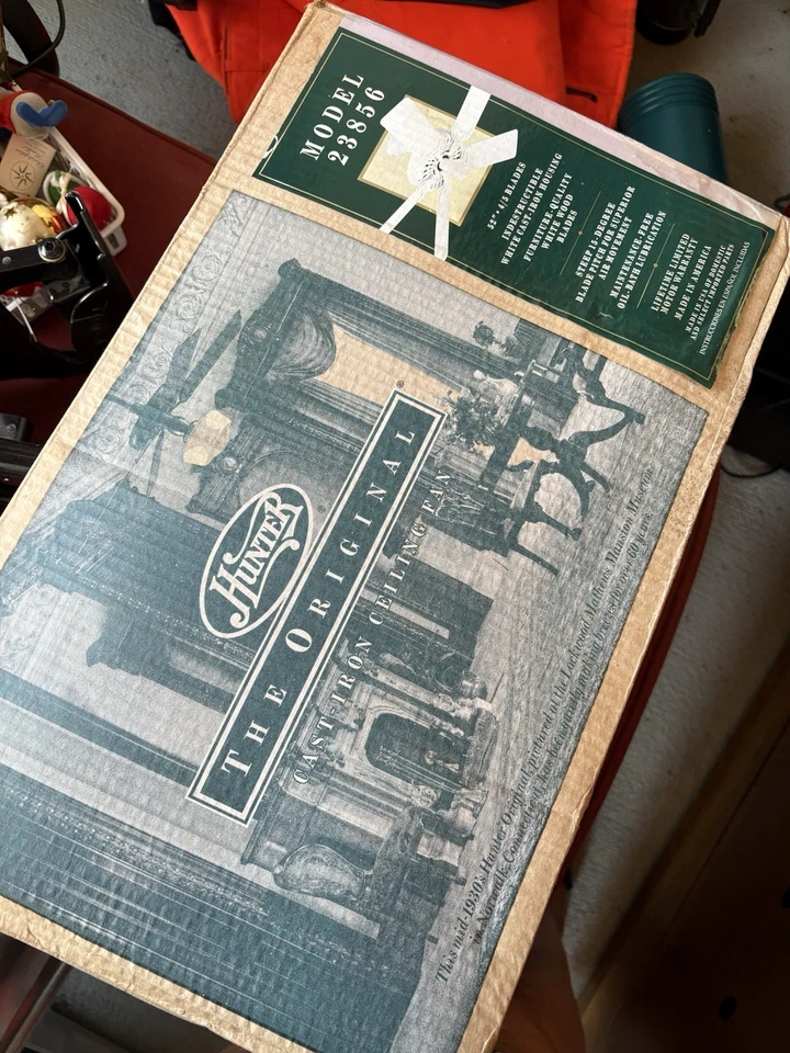 Vintage HUNTER 23856 The Original 52" Ceiling Fan White Made in USA White in box - Image 2 of 4