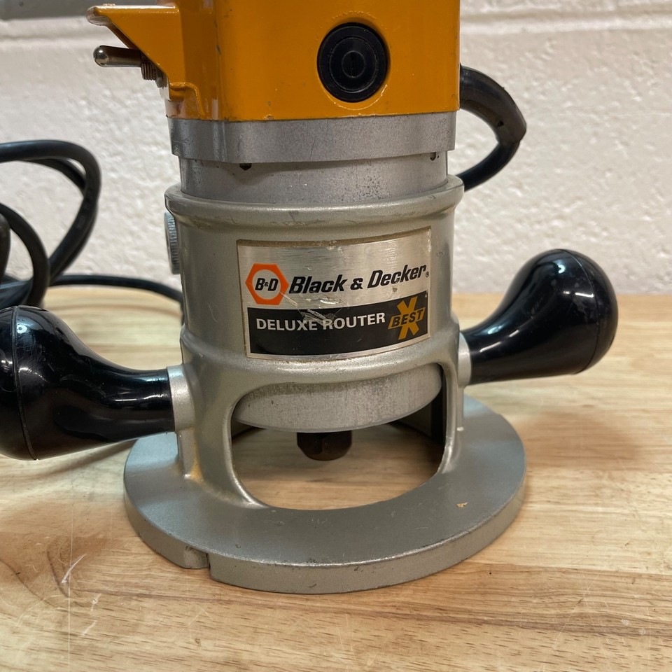 Black & Decker 7616 Deluxe Router With Base with router bit | eBay