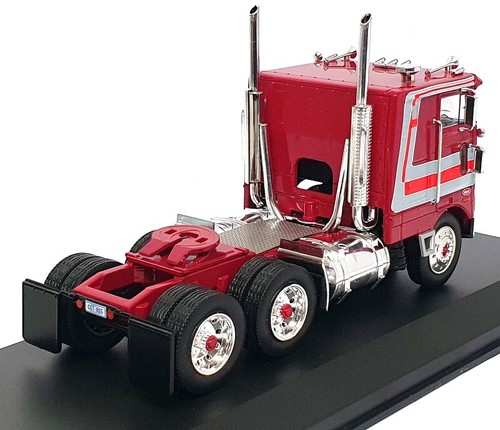 Ixo Models 1/43 Scale TR024 - 1979 Peterbilt Pacemaker Truck - Red/Grey - Picture 2 of 5