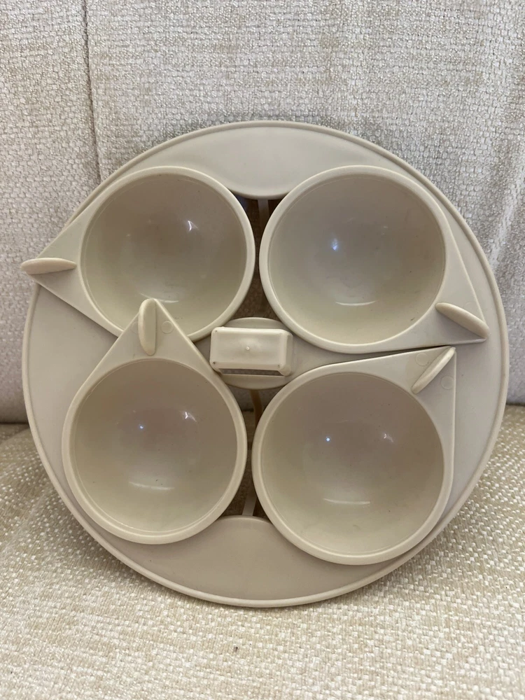 NEW - Micromeals Egg Cooker for Poached or Boiled Eggs NEW - Micromeals Egg Cooker for Poached or Boiled Eggs