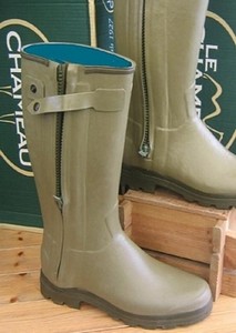 wide calf neoprene wellies
