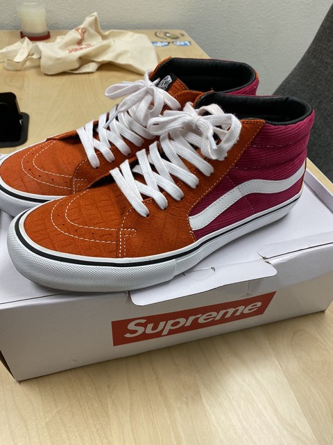 mens pink checkered vans