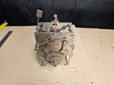 Antikes 8 Tage Longcase Standuhrwerk funktioniert zum restaurieren